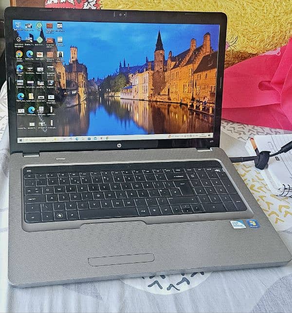 HP latop G72 4