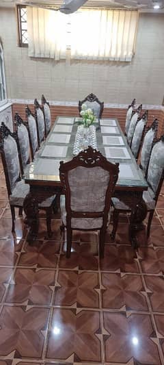 12 Seater Dining Table chinoti solid made urgent for sale