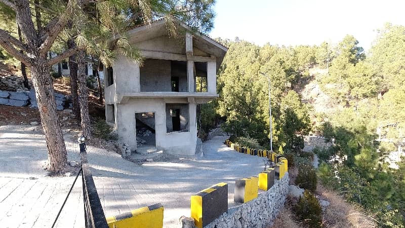 Rented One-Bedroom Duplex Cottage with Breathtaking Views for Sale in Whispering Pines, Margalla Hills Great Investment Opportunity!" Pir Sohawa Road near Dino Velley 27