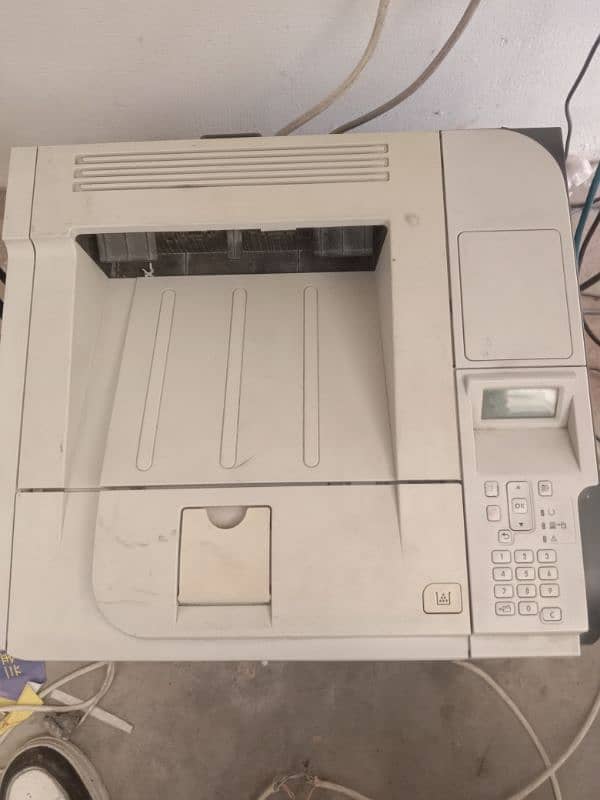 HP 3015 printer for sale all ok h working ma h 2