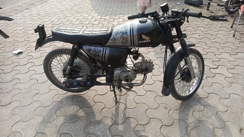 United 70cc Sports look bike. 2