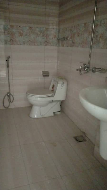 2bed non furnitured appartment for Rent in Ph. 1 6