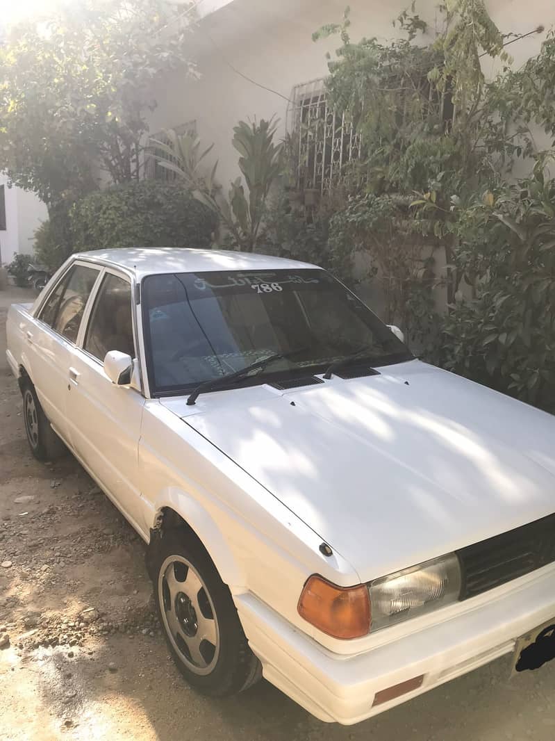 Nissan Sunny 1989 2