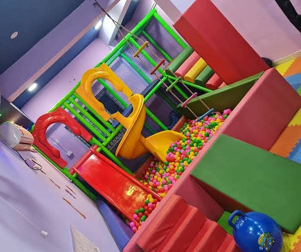 soft Play area/kids slide/kids swings/indoor slide/indoor swings/slide 0