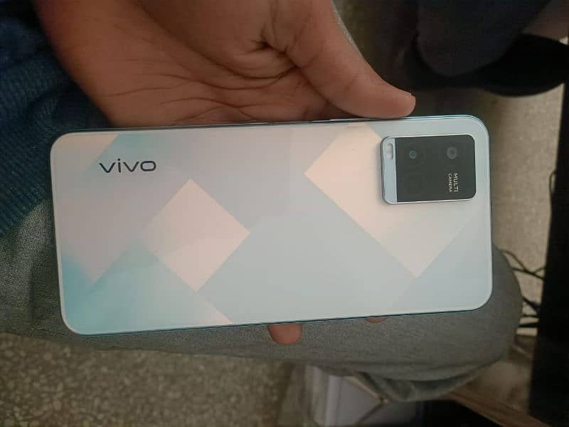 Vivo Y21A 1