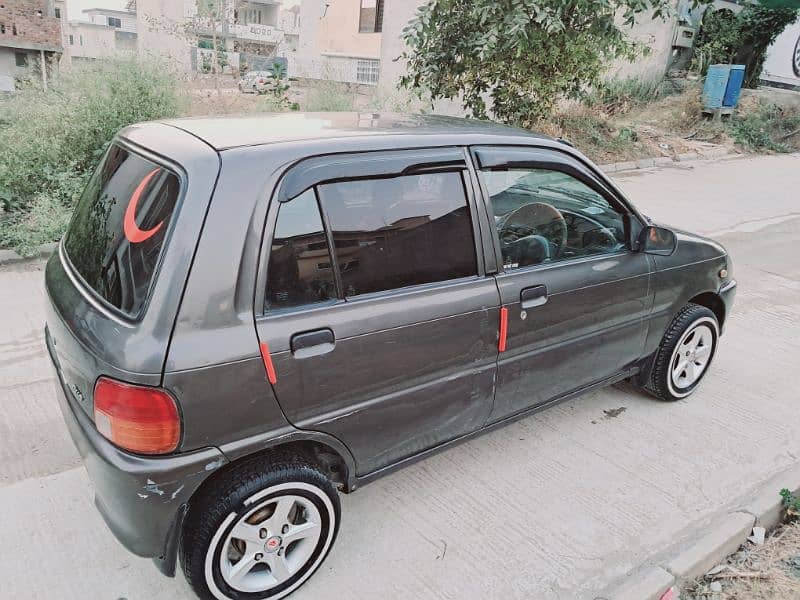 Daihatsu Cuore 2007 1