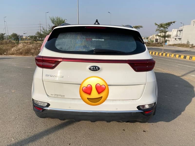 KIA Sportage 2022 3