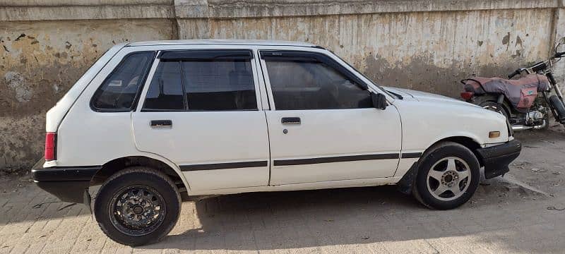 Urgent Sale (Suzuki Khyber 1992) 1