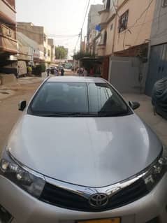 Toyota Corolla Altis 2016 very urgent basically