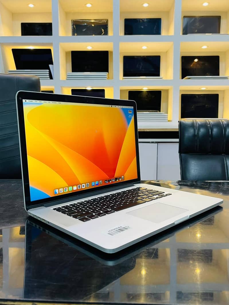 APPLE MACBOOK PRO 2015 15'' RETINA DISPLAY 8