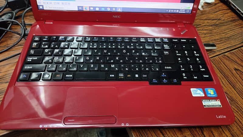 NEC japanese laptop i 5 1st generation 4gb ram 320 hard 2