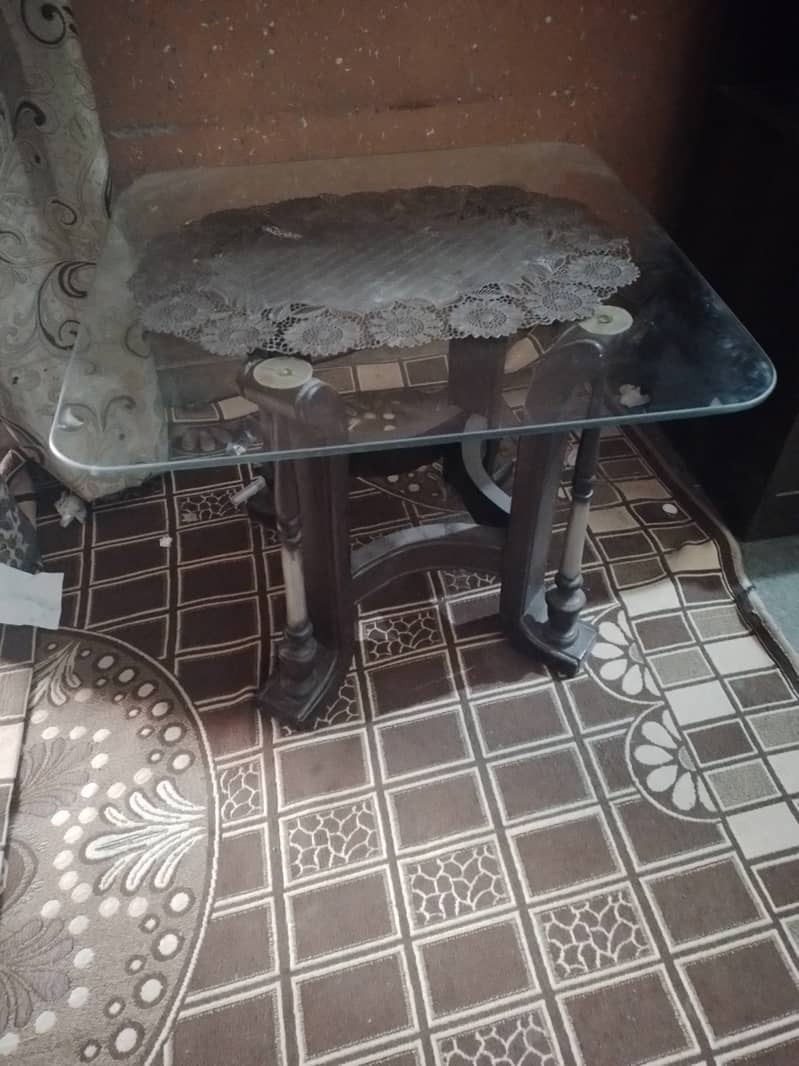 Set of 3 peices of Drawing-room Tables 1