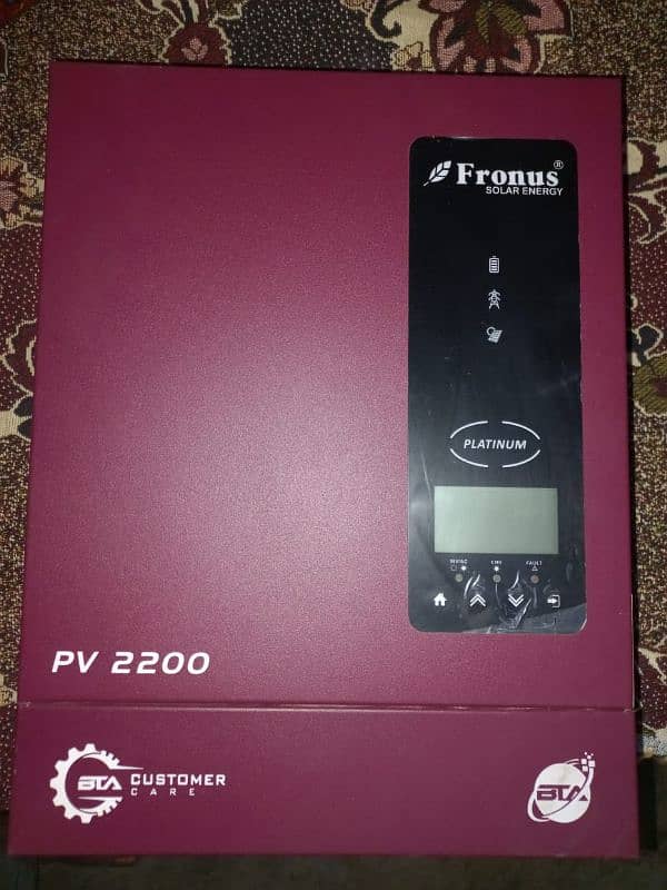 Fronus PV2200 new condition 1 year use. 0