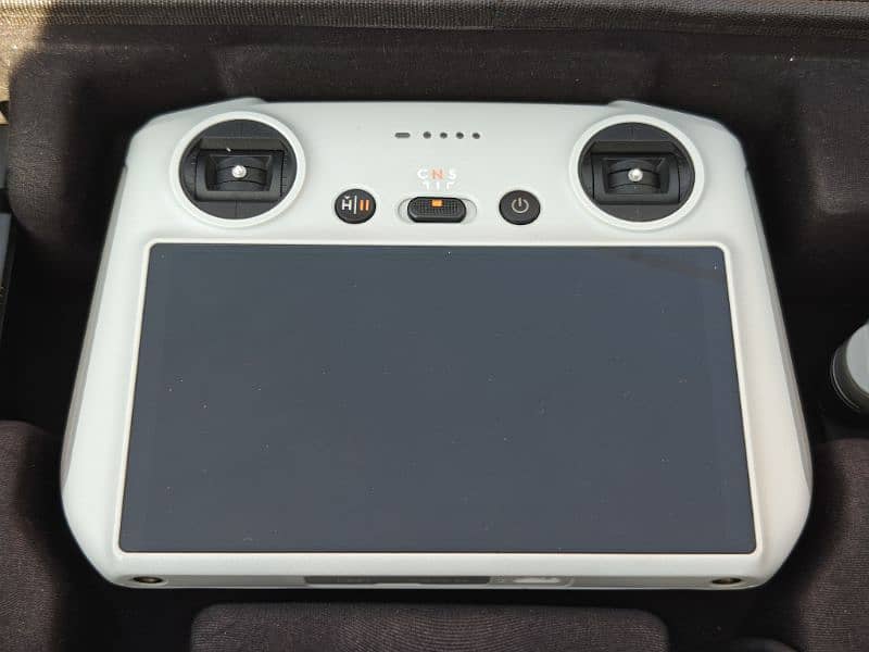 Dji mavic air 2s good condition 5