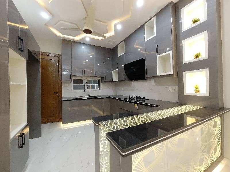 In Rawalpindi You Can Find The Perfect On Excellent Location House For Sale 10