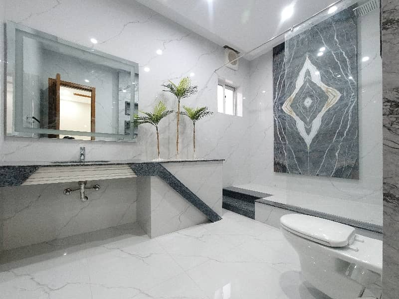 In Rawalpindi You Can Find The Perfect On Excellent Location House For Sale 15