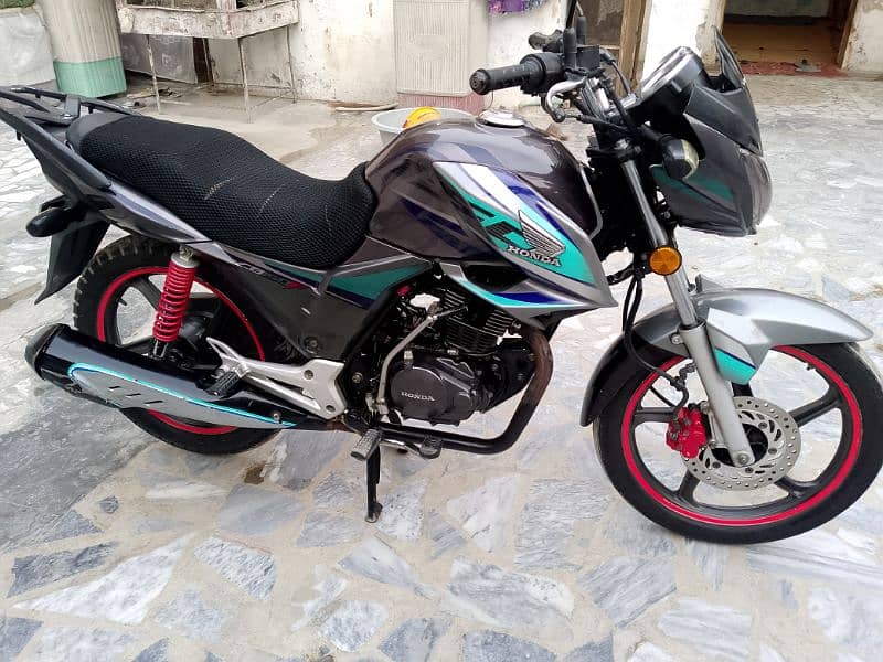 Honda cb150 for urgent sell 1