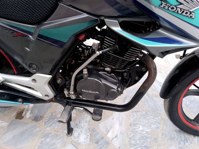 Honda cb150 for urgent sell 3