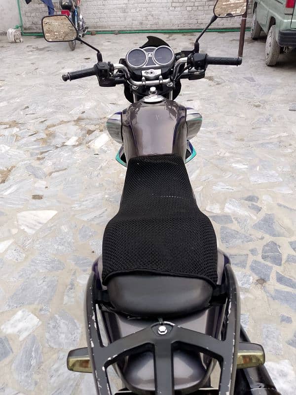 Honda cb150 for urgent sell 4