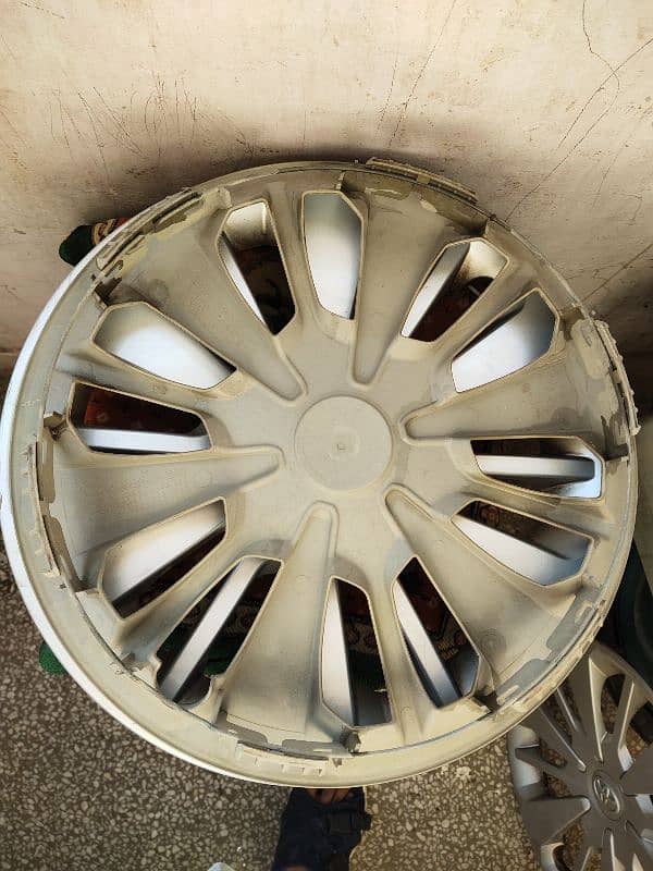 Toyota Passo 14 Inch Genuine Japanese Rims and Wheel Caps 6