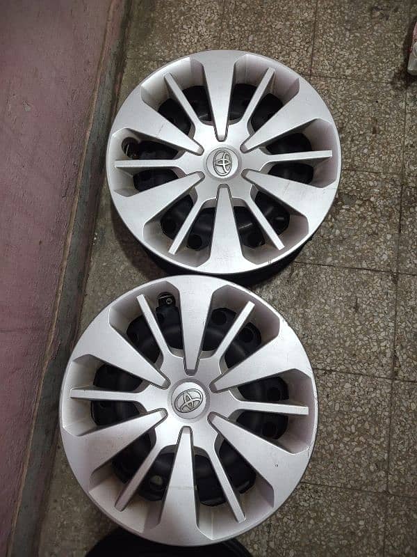 Toyota Passo 14 Inch Genuine Japanese Rims and Wheel Caps 9