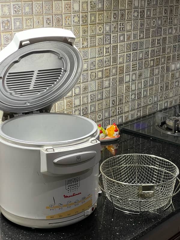 Moulinex Micro Filter System Deep Fryer - T43 3