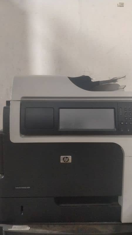 HP laserjet mfp4555 0