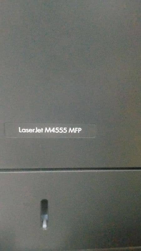 HP laserjet mfp4555 1