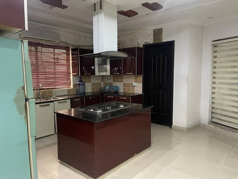 10 MARLA LOWER PORTION FOR RENT IN PARAGON CITY LAHORE 5