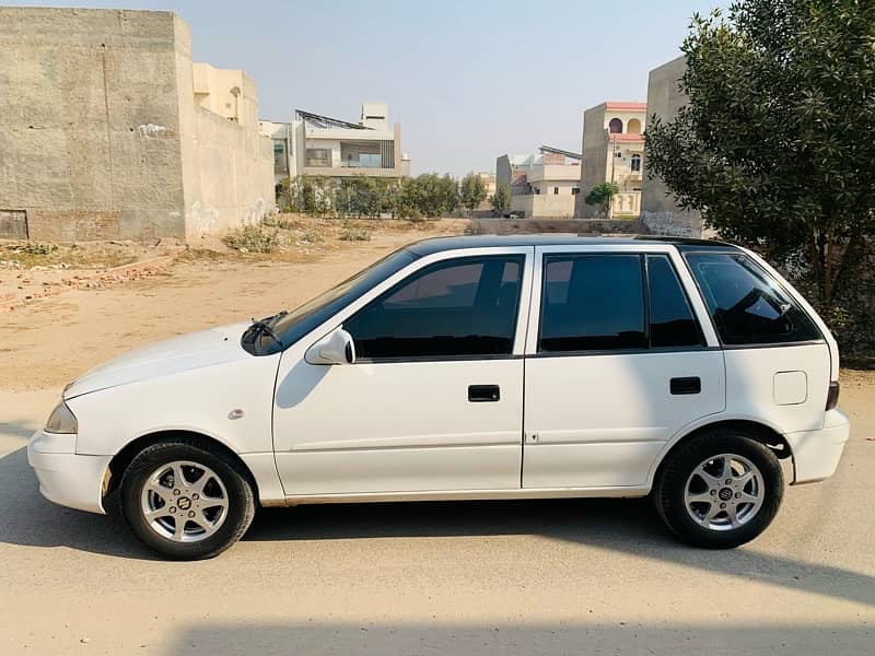 Suzuki Cultus VXR 2016/17 6