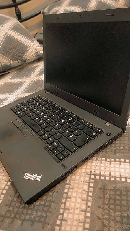 Lenovo Thinkpad L470, core i5 ,7 generation,  laptop 0