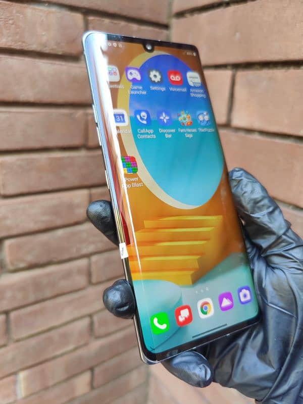 LG velvet. . . . . 6/128gb. . . . . . curved display. . . . . . . fresh piece 2