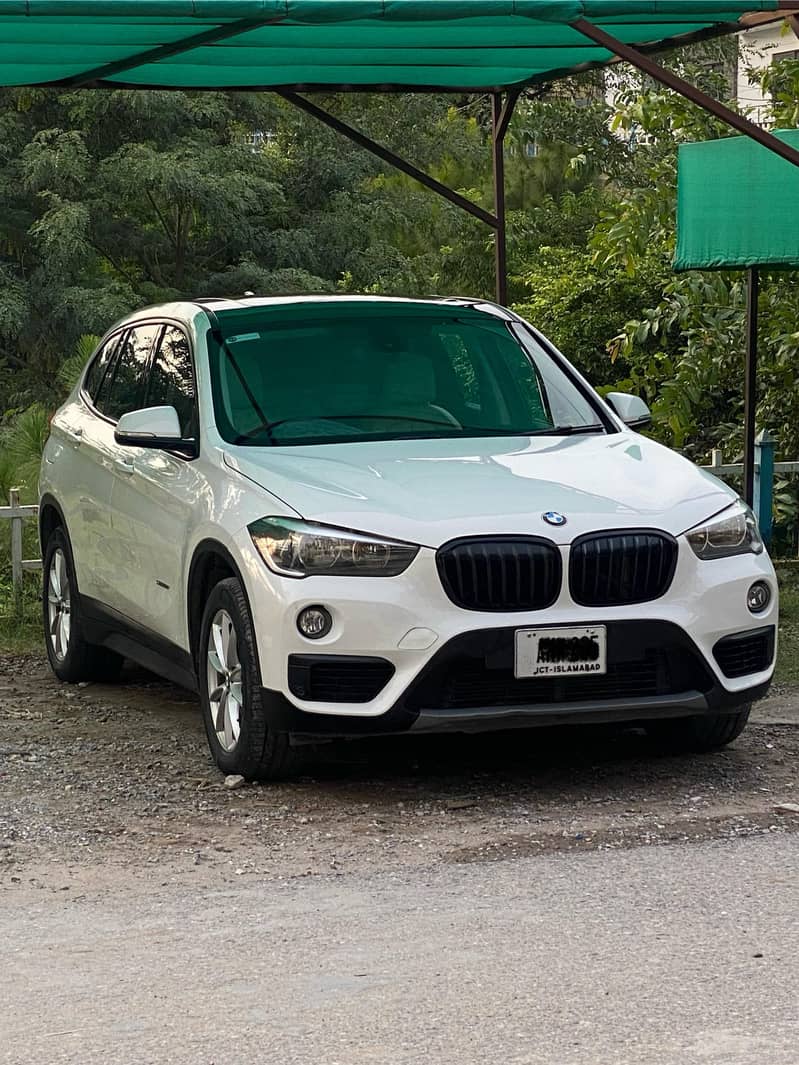 BMW X1 sdrive18i 2017 0