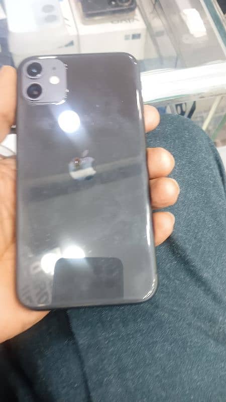 iphone 11 64 GB 1