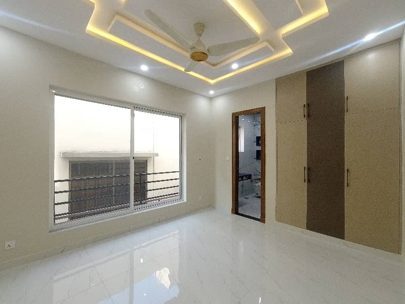 On Excellent Location A Centrally Located House Is Available For sale In Rawalpindi 28