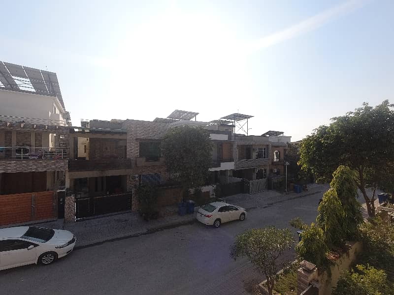 On Excellent Location A Centrally Located House Is Available For sale In Rawalpindi 41