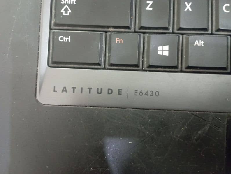 Dell LATITUDE E6430 3