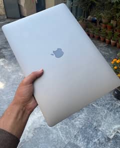 Macbook Pro 2017 15 inche