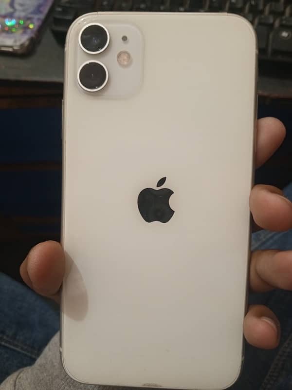 urgent sell I iphone 11 2