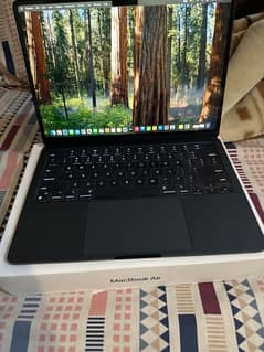 macbook air M3 16/512