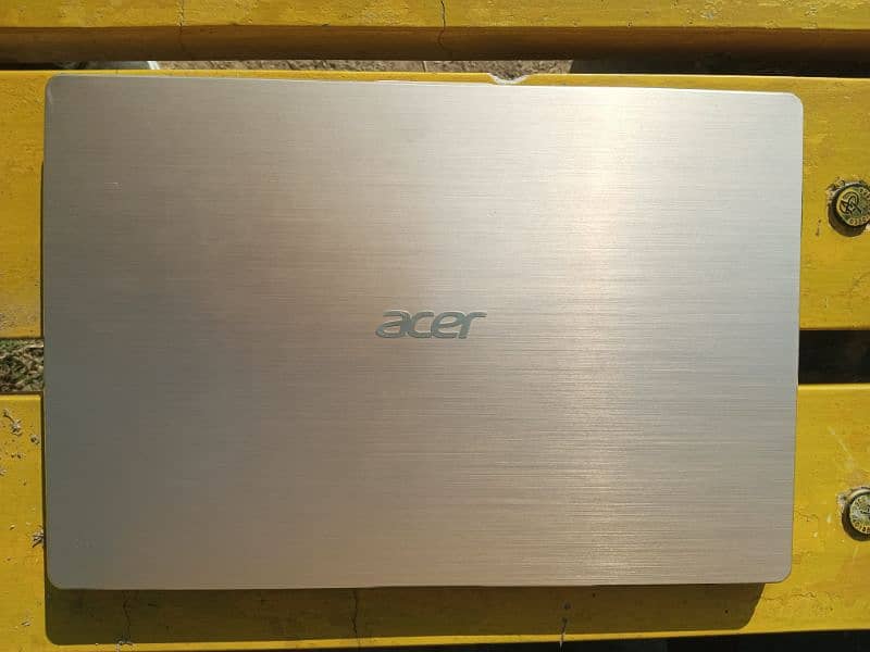 acer Swift 3 SF315-52, i5 8th gen, 256 NVMe, 500 GB HDD, 8 GB RAM 5