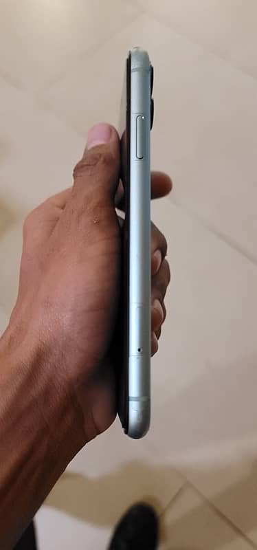 iPhone 11 128gb officiall duel sim pta 0341/50/3628/6 4