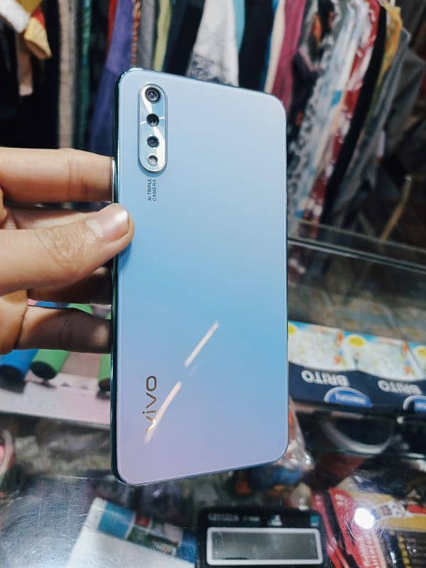 vivo s1 lush condition all accessories 5