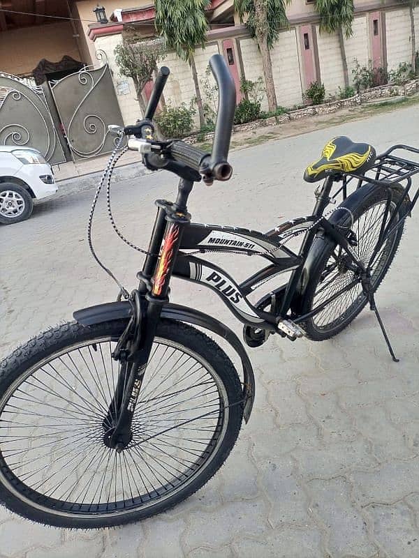 Plus 26 inches Bicycle imported in good condition 3