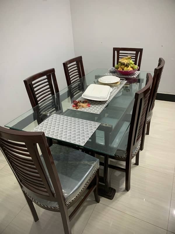 only 1 Month used brand new dining table 0