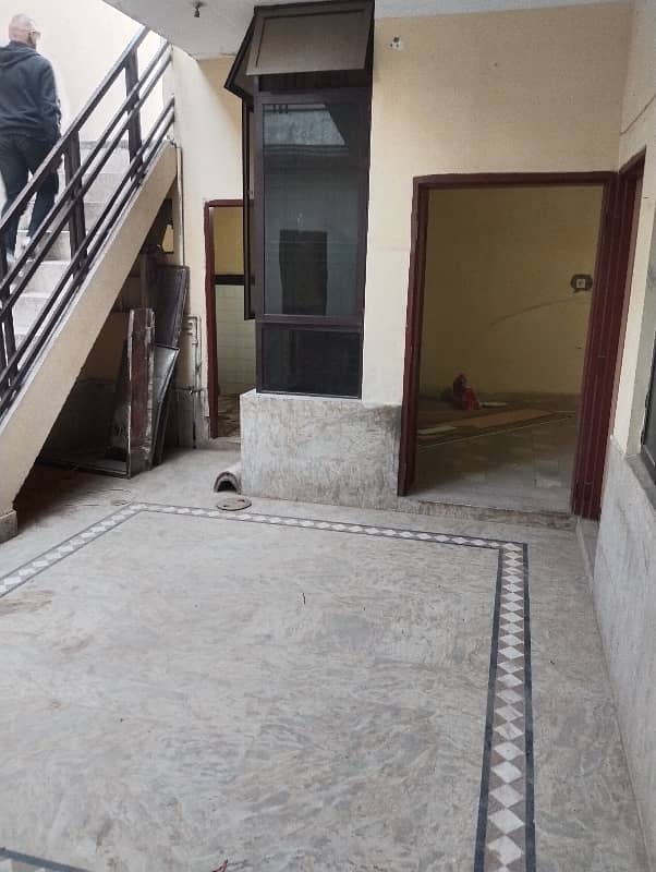 5 Marla 1st Portion Available For Rent In Township A2 Lahore 6