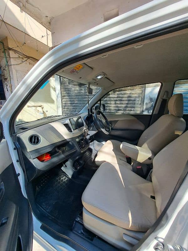 Suzuki Wagon R 2014 9