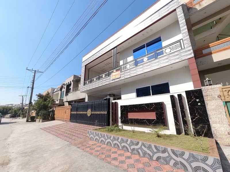 2100 Square Feet Double Storey House Is Available For Sale Pakistan Town Phase 2 Islamabad 4