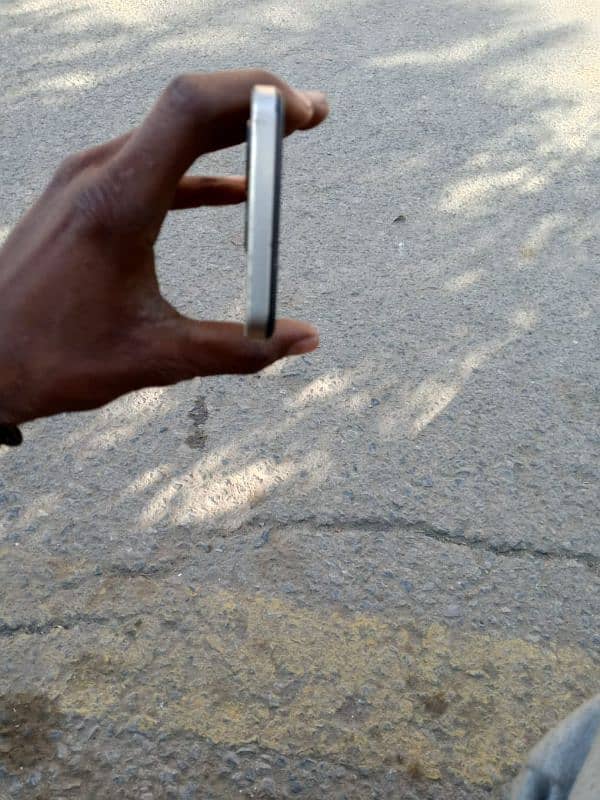 Infinix smart 8 4+4/64 urgent for sale 3