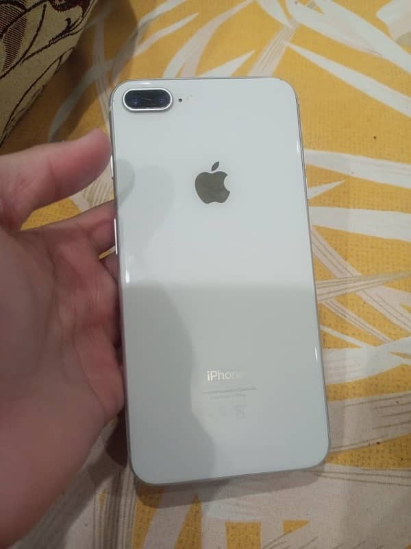 iphone 8 PluS pTa 256GB 2